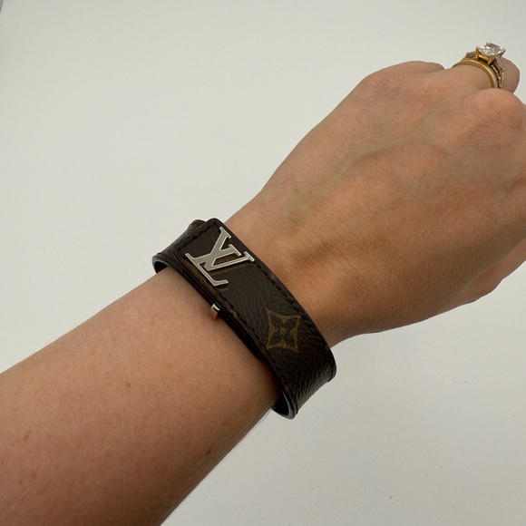 Louis Vuitton Slim Monogram Bracelet - Picture 6 of 8